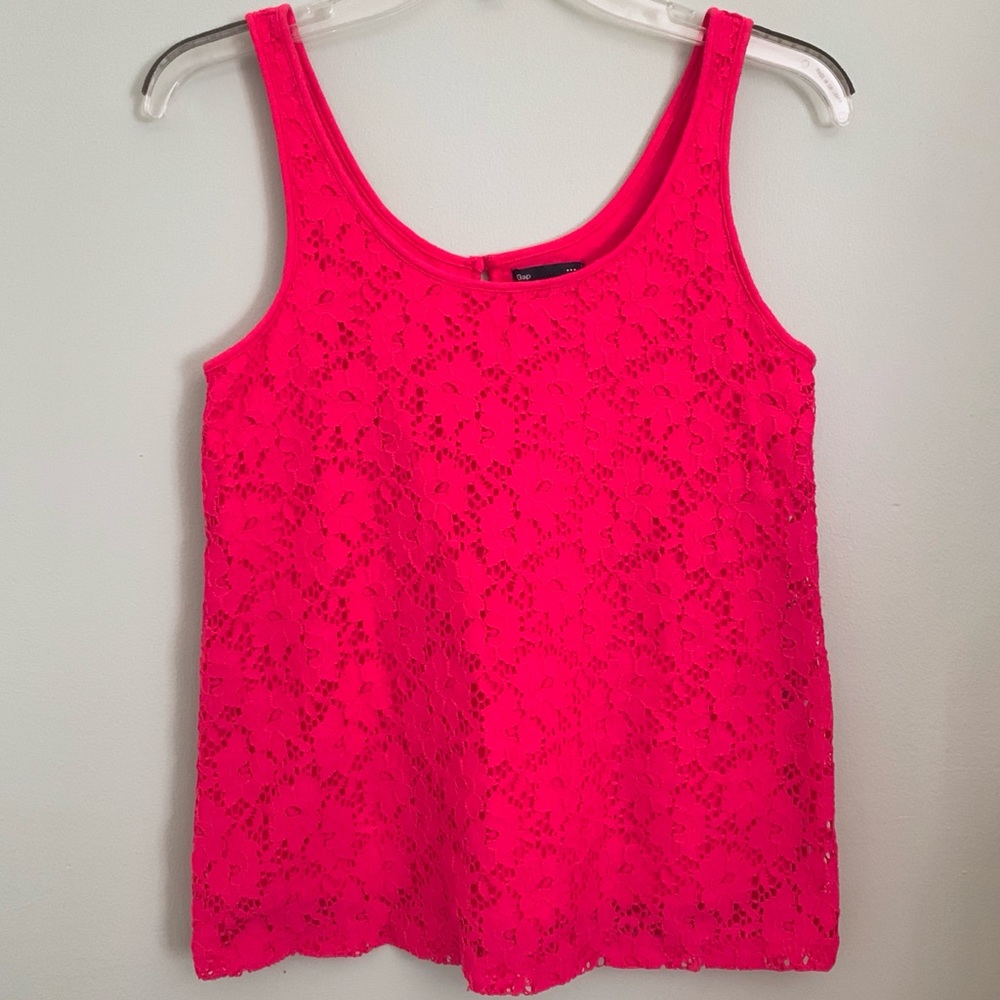 🆓 GAP Hot Pink Floral Lace Tank Top S - Picture 2 of 5